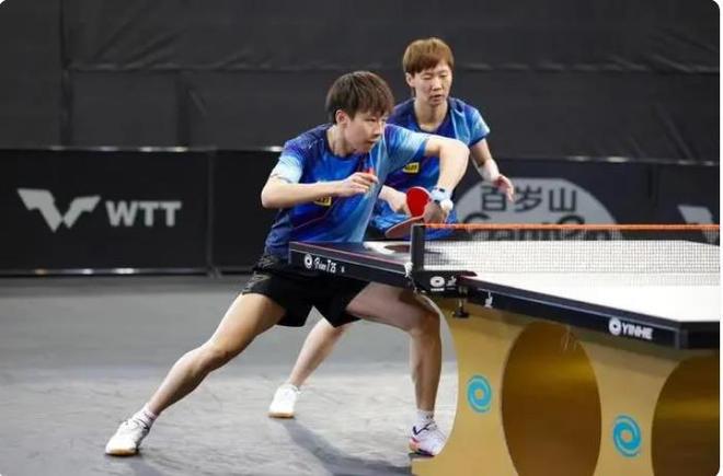 日益紧密的 日益紧密的